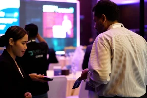 Check-In & Check-Out